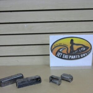 1990 Yamaha Waverunner 3 650 Fuel Tank Bracket Set FJ0-67777-00-00 EU0-67777-03-00