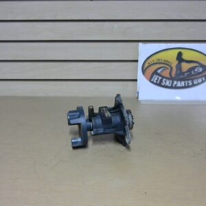 1991 Yamaha Waverunner LX 650 Bearing Housing 6R8-45332-00-94 6R7-W4531-00-9M 6R7-W4531-00-CA