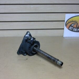 1995 Yamaha Wave Raider 701 Good Bearing Housing with Shaft 61X-45332-01-9M 61X-45332-03-94