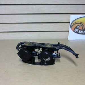 1995 Yamaha Wave Raider 701 OEM Mikuni Carburetor Set 62T-14301-03-00 62T-14302-03-00